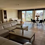 Hotel Beach Palace